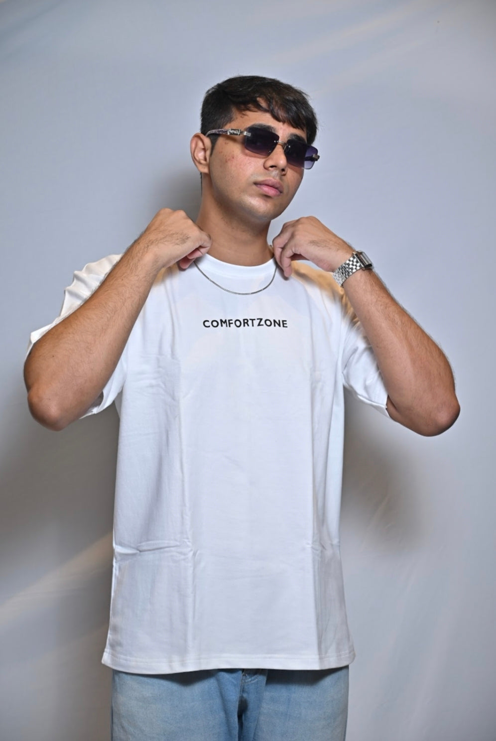 SOCIAL INTROVERT OVERSIZED T'SHIRT
